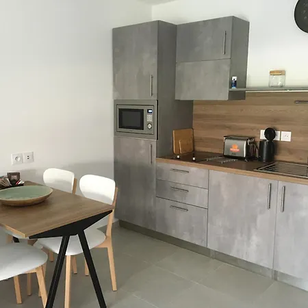 Apartmanhotel Domitys - L'abricotine Valence